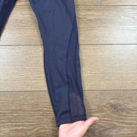 Lululemon Train Times 7/8 Women's Legging 25" True Navy Sz 8 W5BJOS Athletic - Picture 5 of 12